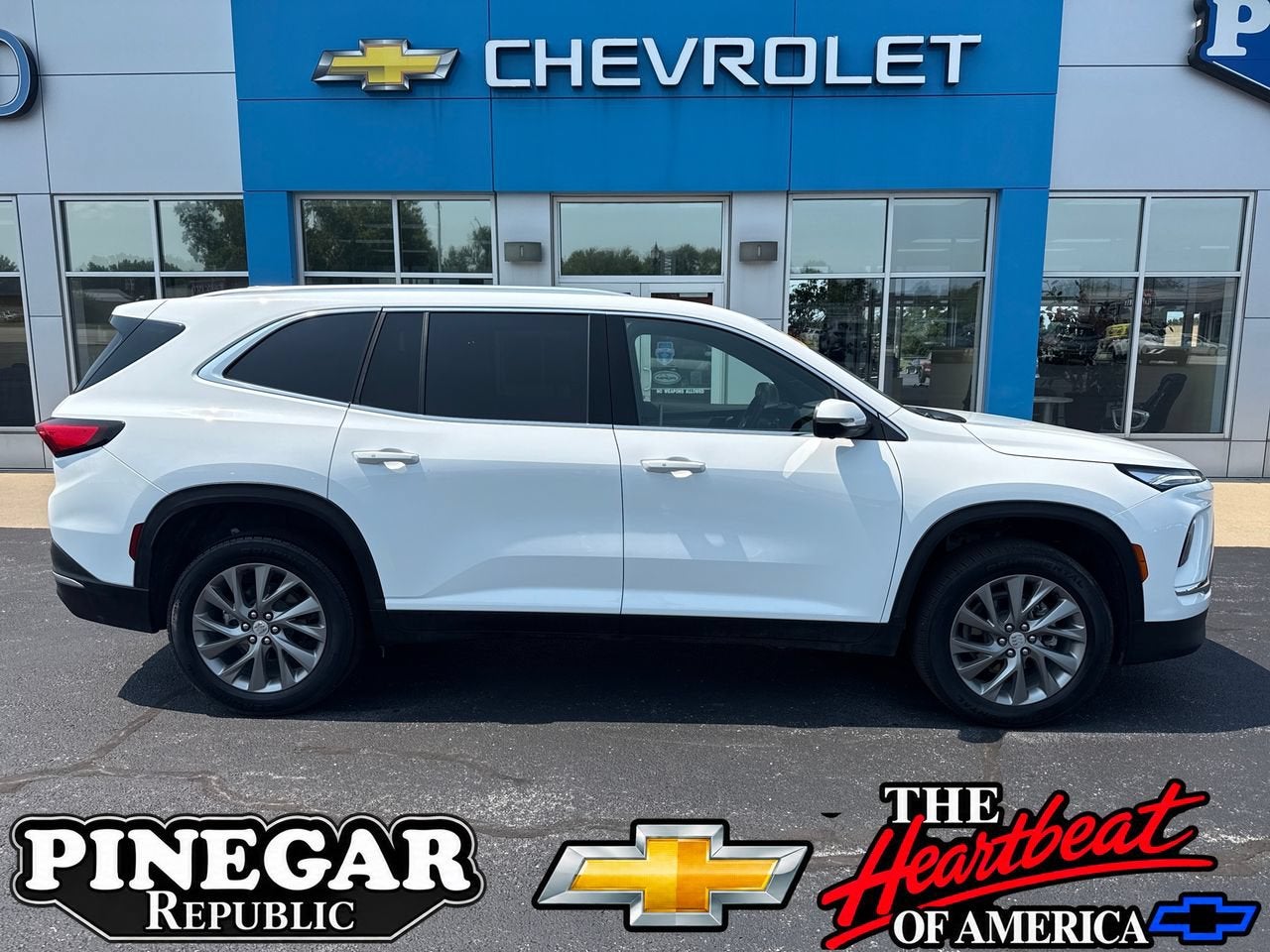  2026 Buick Enclave Preferred FWD   