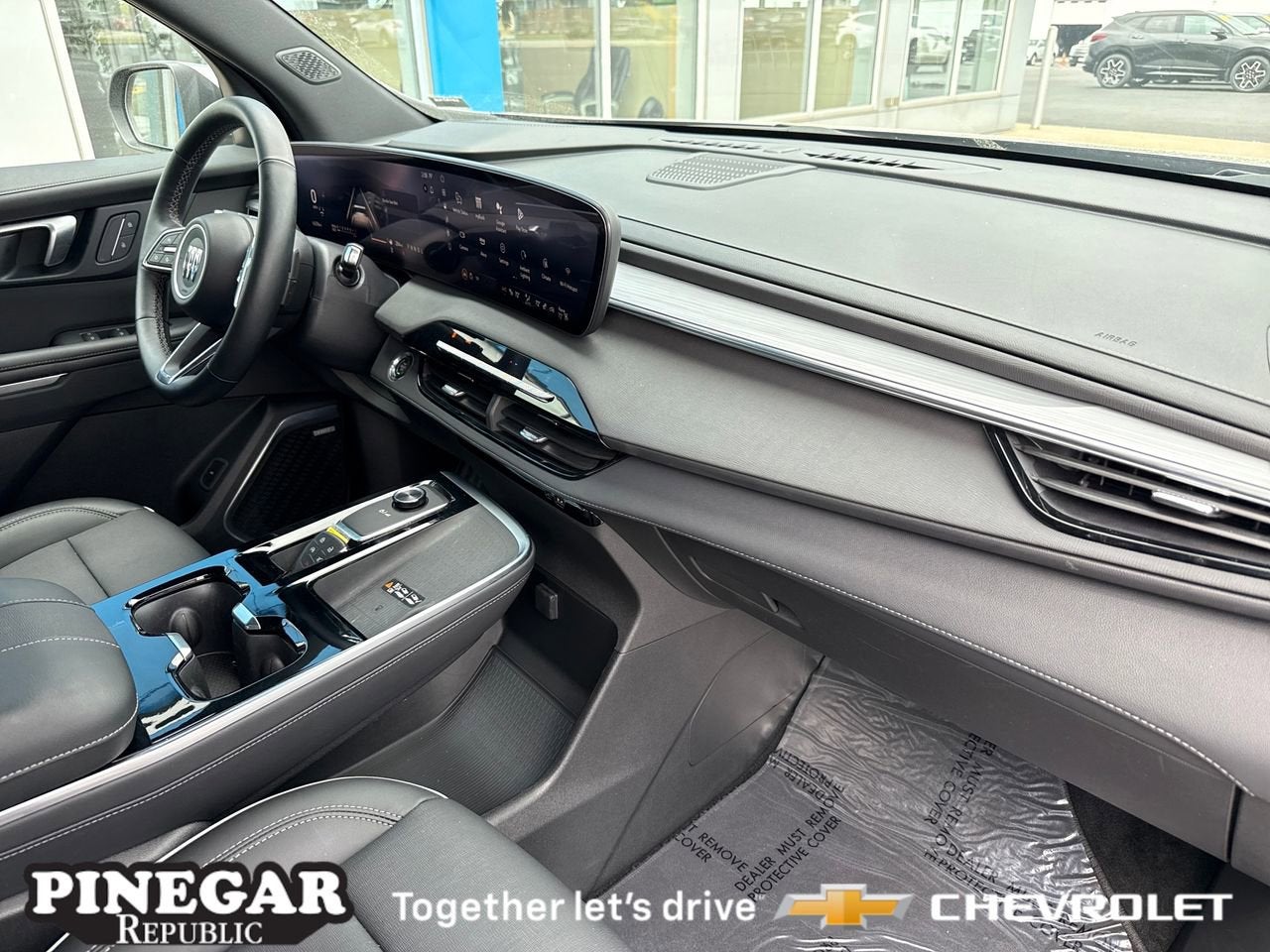 View vehicle photo 7