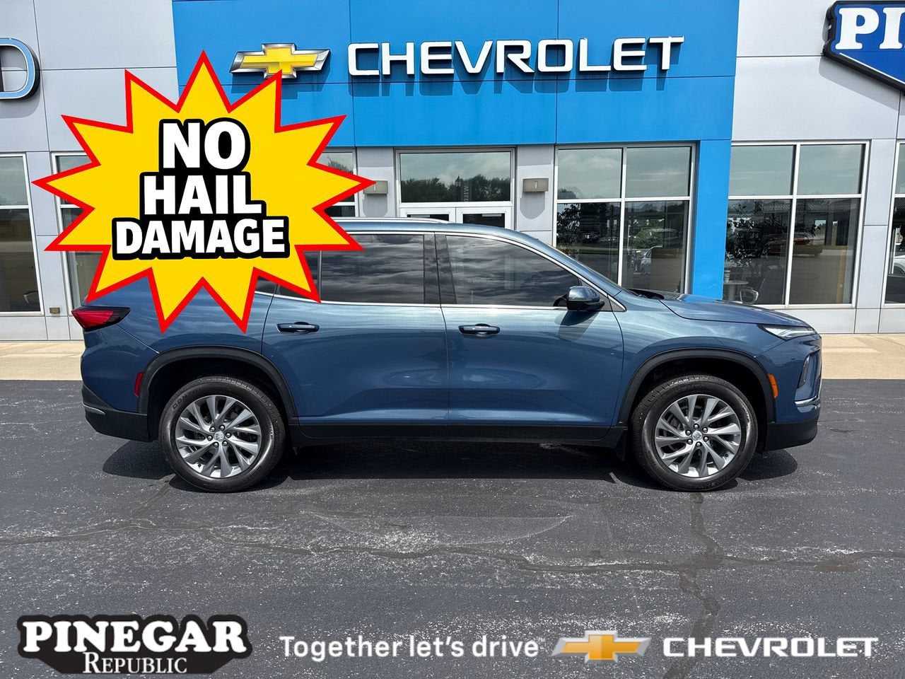 Ocean Blue Metallic 2025 Buick Enclave SUV / Crossover Four-Wheel Drive Automatic