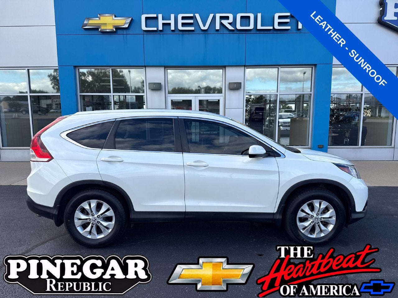 White 2014 Honda CR-V SUV / Crossover All-Wheel Drive Automatic