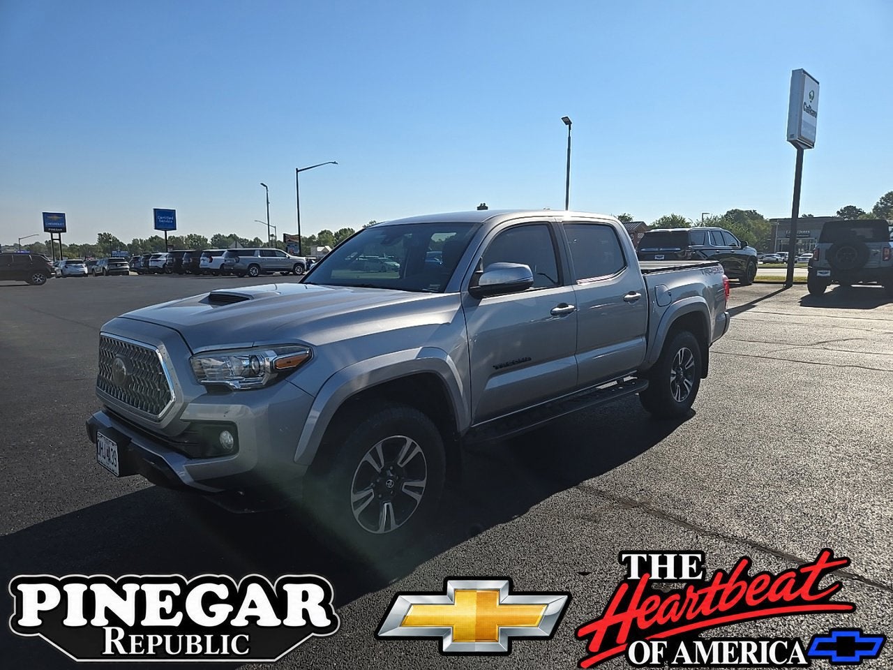  2018 Toyota Tacoma Pickup Truck Four-Wheel Drive Automatic