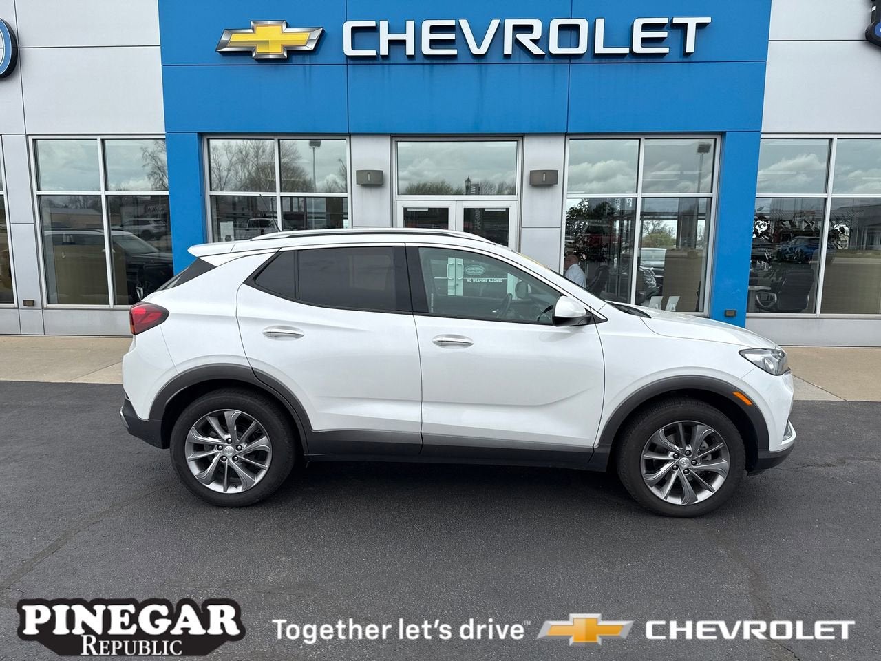 2023 Buick Encore GX Essence AWD