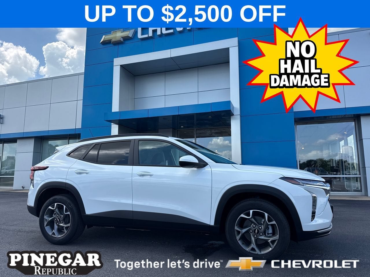 Summit White 2026 Chevrolet Trax SUV / Crossover Front-Wheel Drive Automatic