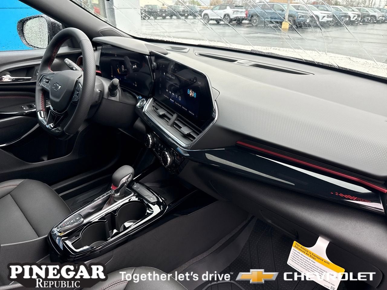 View vehicle photo 6