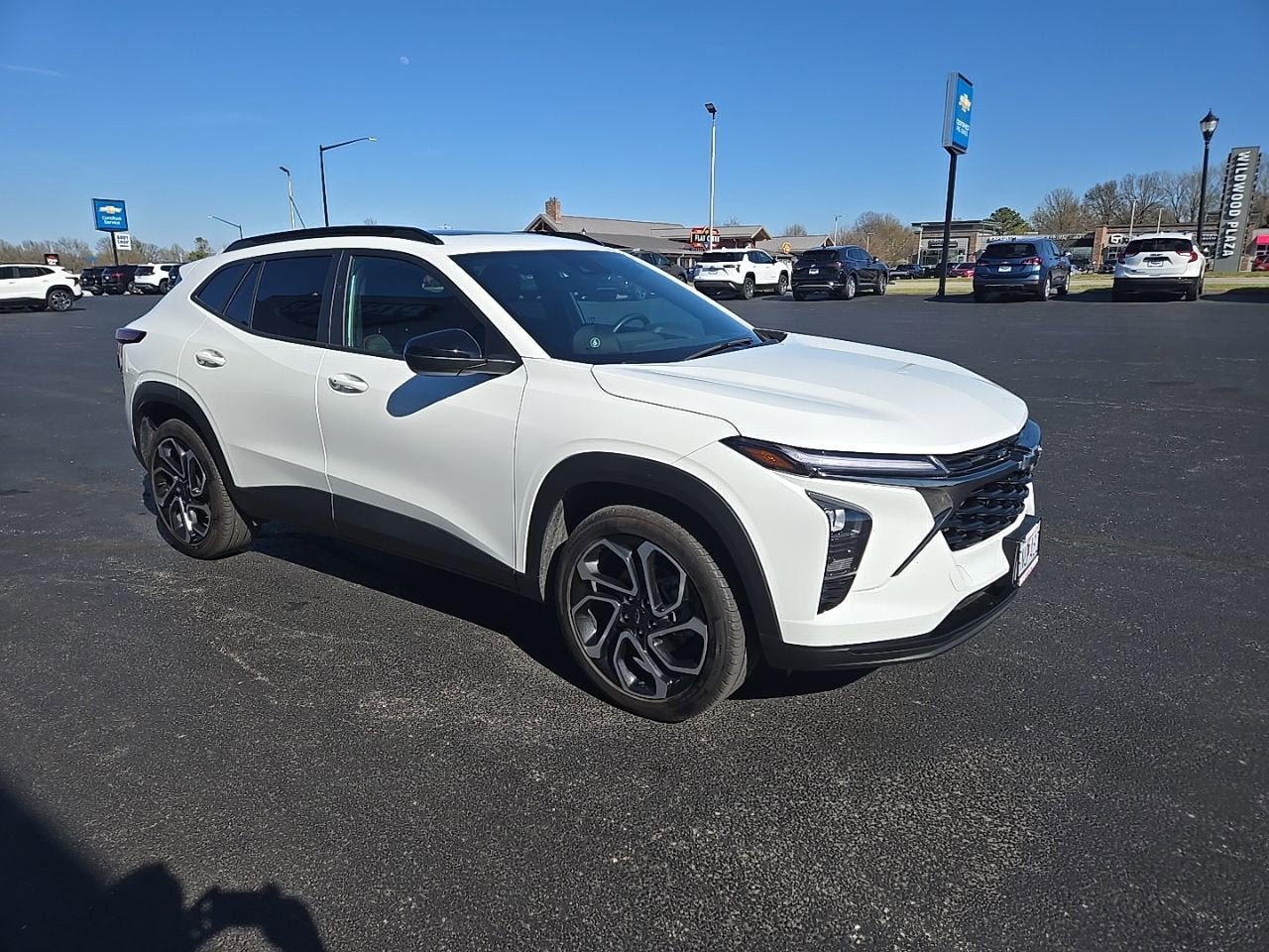 View vehicle photo 2