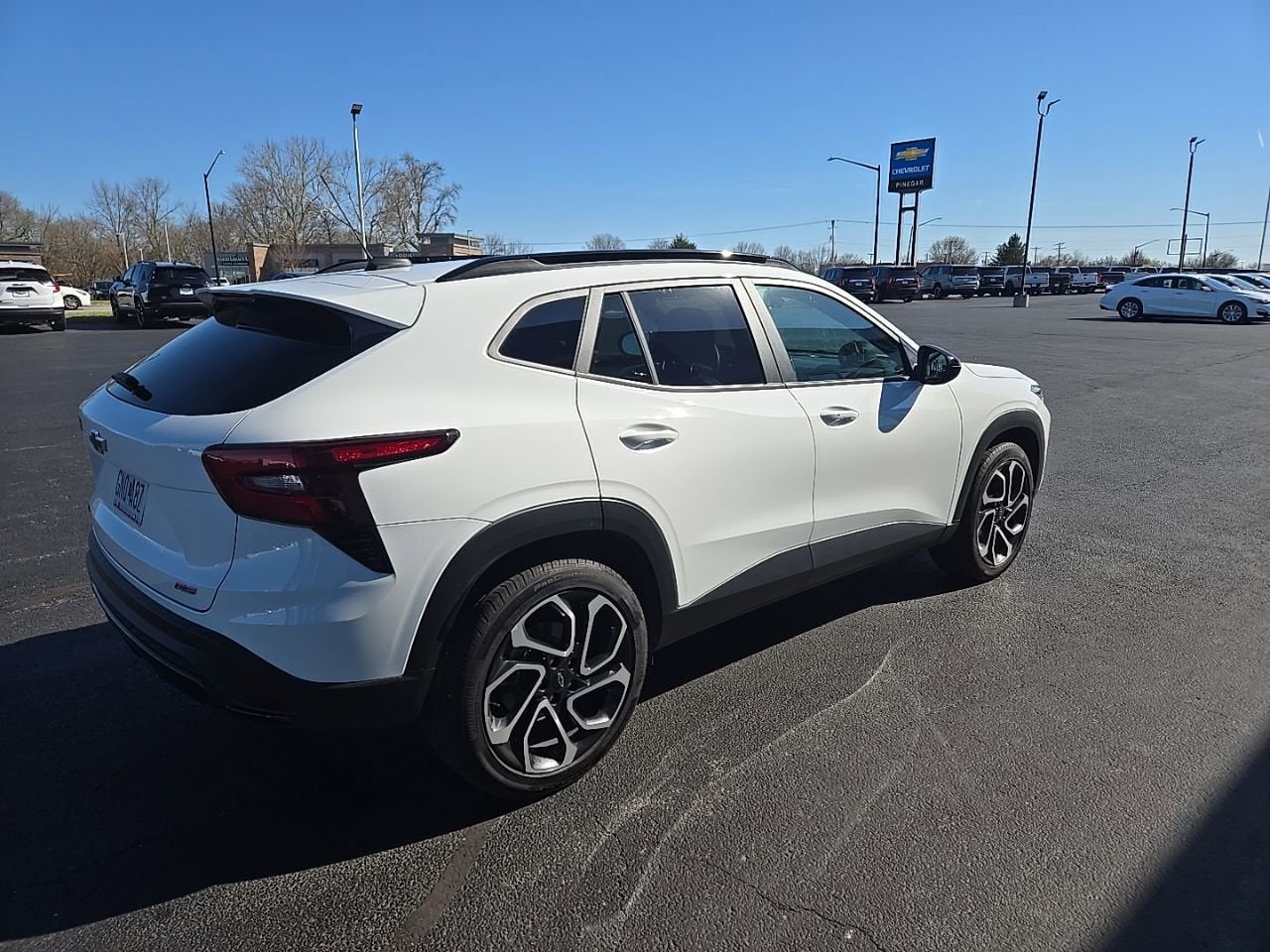 View vehicle photo 3