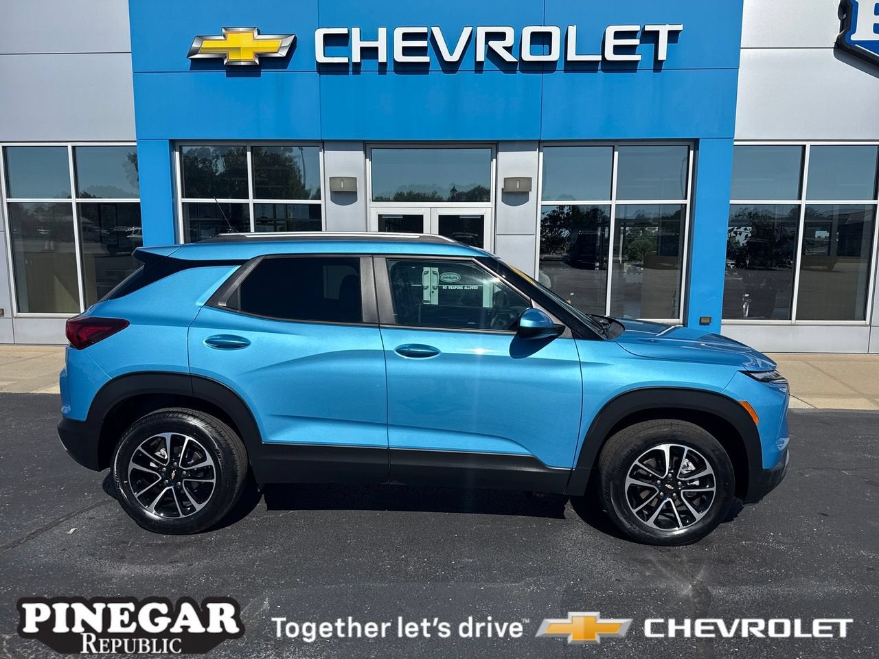 Marina Blue Metallic 2025 Chevrolet Trailblazer SUV / Crossover Four-Wheel Drive Automatic