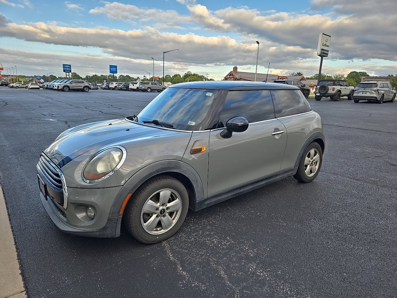 Gray 2016 MINI Cooper Hatchback Front-Wheel Drive Automatic
