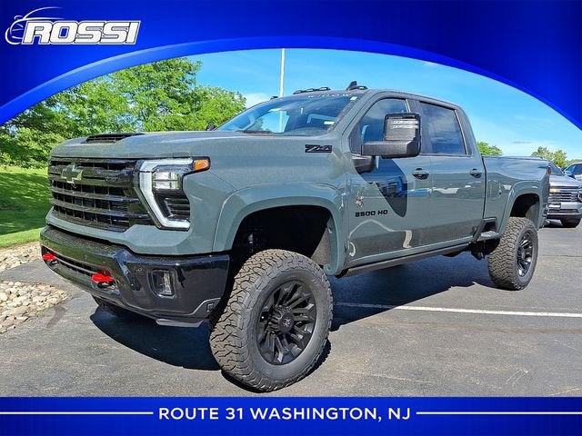 2025 Chevrolet Silverado 2500HD LT Crew Cab 4WD