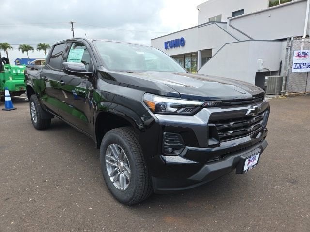 Black 2026 Chevrolet Colorado Pickup Truck Four-Wheel Drive Automatic