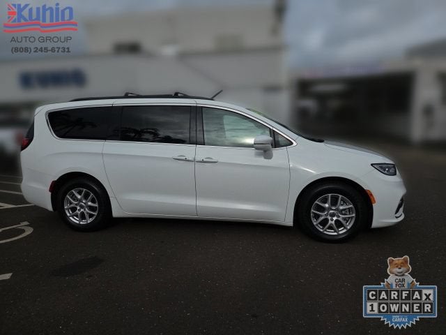 View vehicle photo 2