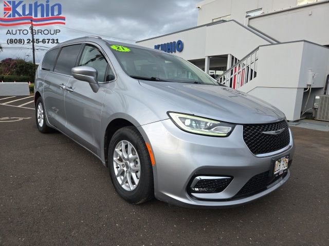 Silver 2021 Chrysler Pacifica Touring L FWD Minivan Front-Wheel Drive Automatic