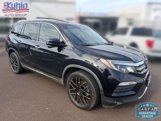  2017 Honda Pilot Touring AWD   