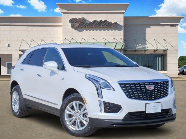 Crystal White Tricoat 2026 Cadillac XT5 SUV / Crossover Front-Wheel Drive Automatic