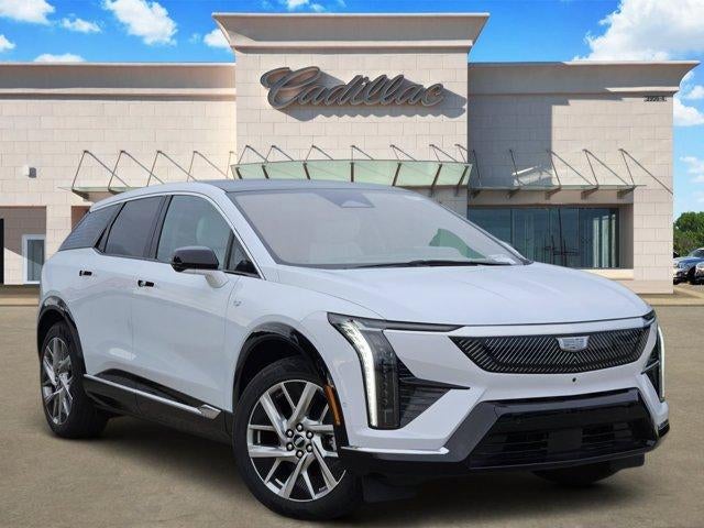Vibrant White Tricoat 2026 Cadillac OPTIQ SUV / Crossover Rear-Wheel Drive Automatic