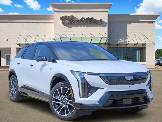 Vibrant White Tricoat 2026 Cadillac OPTIQ SUV / Crossover Rear-Wheel Drive Automatic