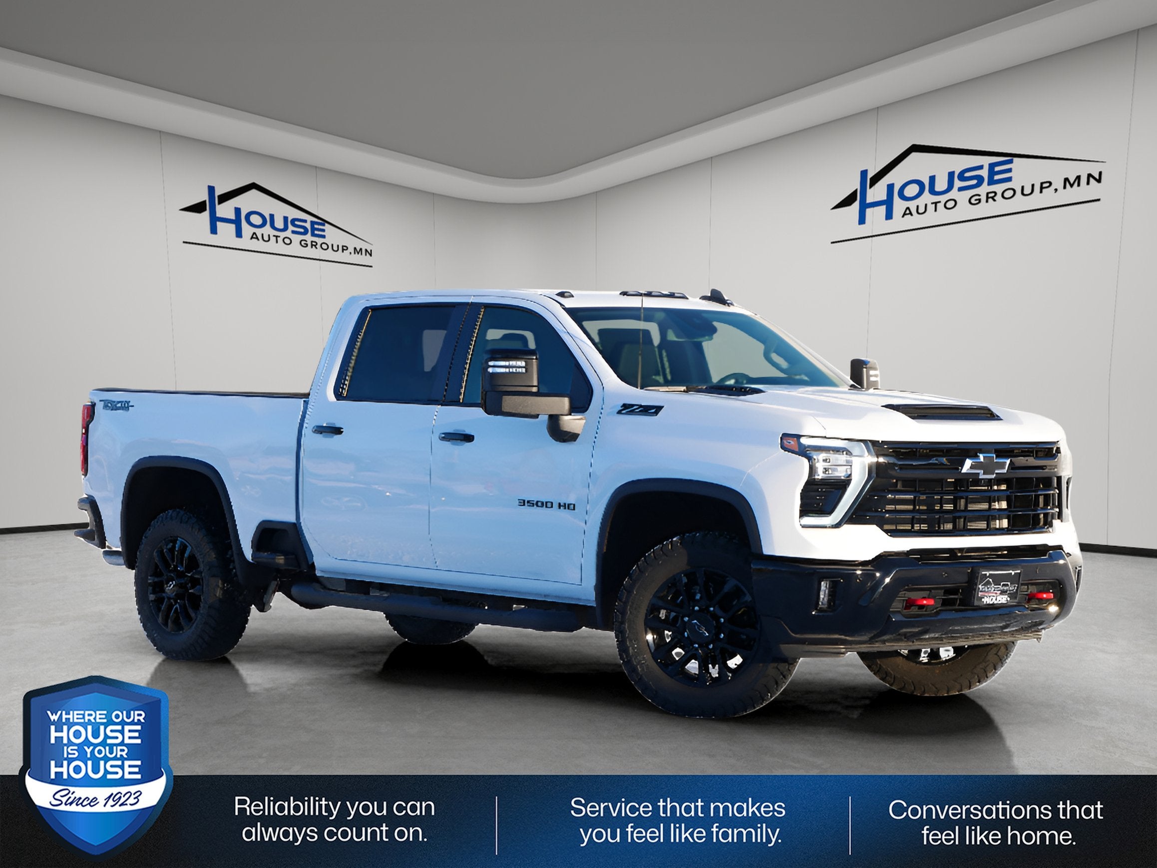 2026 Chevrolet Silverado 3500HD LT Crew Cab 4WD