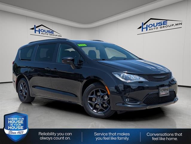  2020 Chrysler Pacifica Touring L Plus FWD   