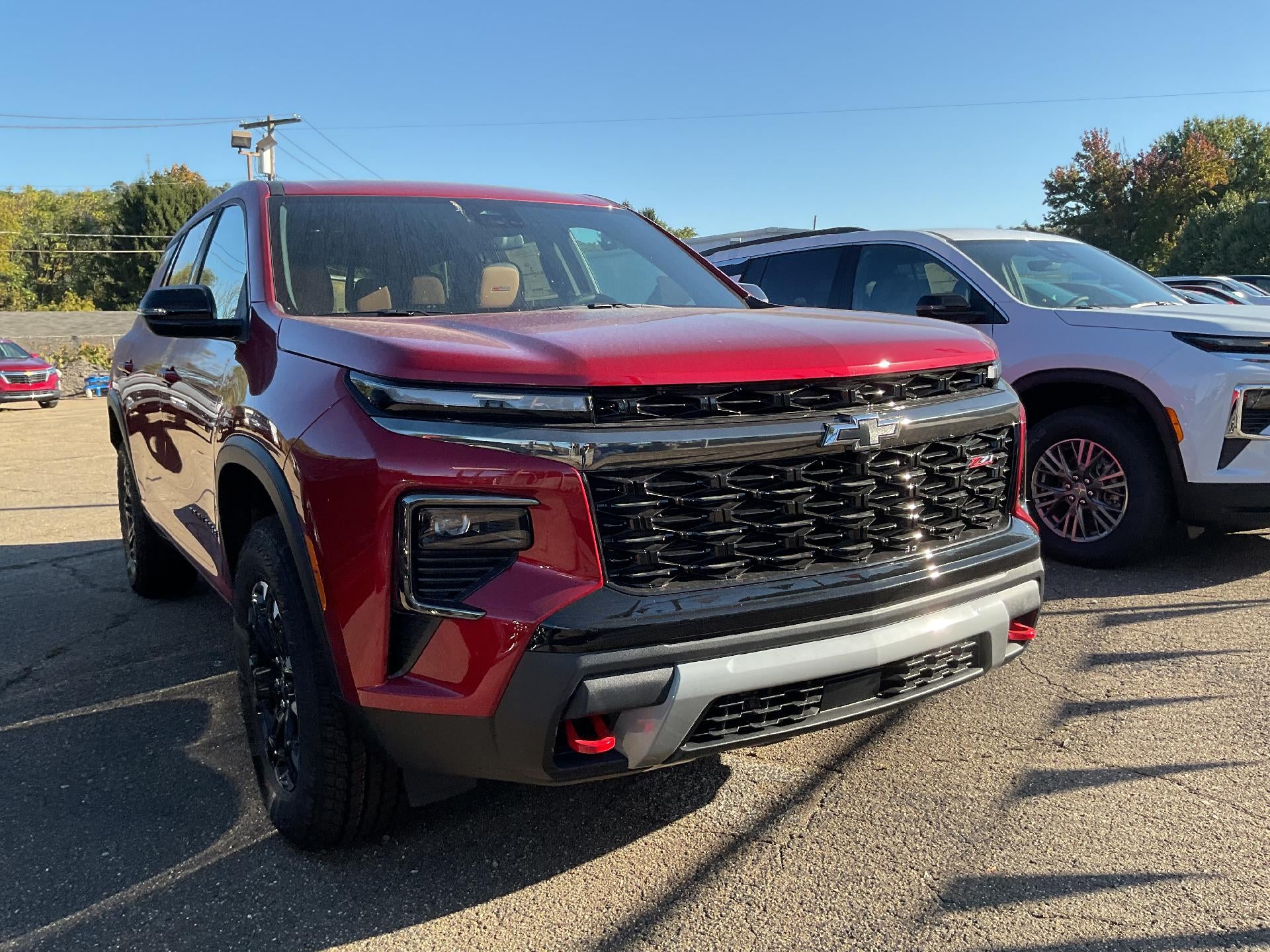 Radiant Red Tintcoat 2027 Chevrolet Traverse SUV / Crossover Four-Wheel Drive Automatic
