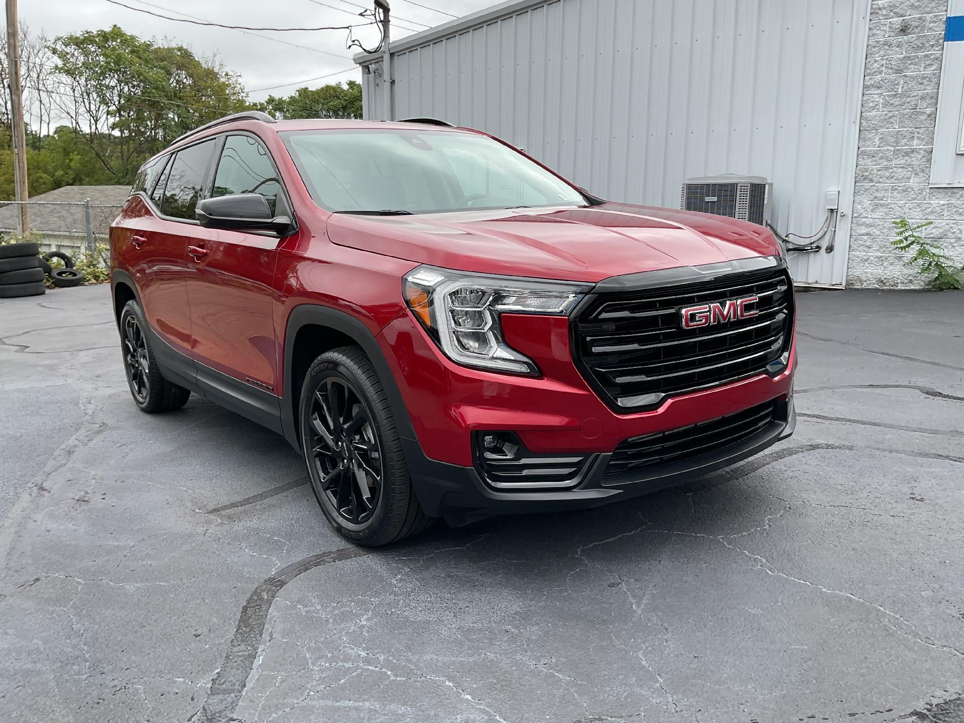 2024 GMC Terrain SLT AWD