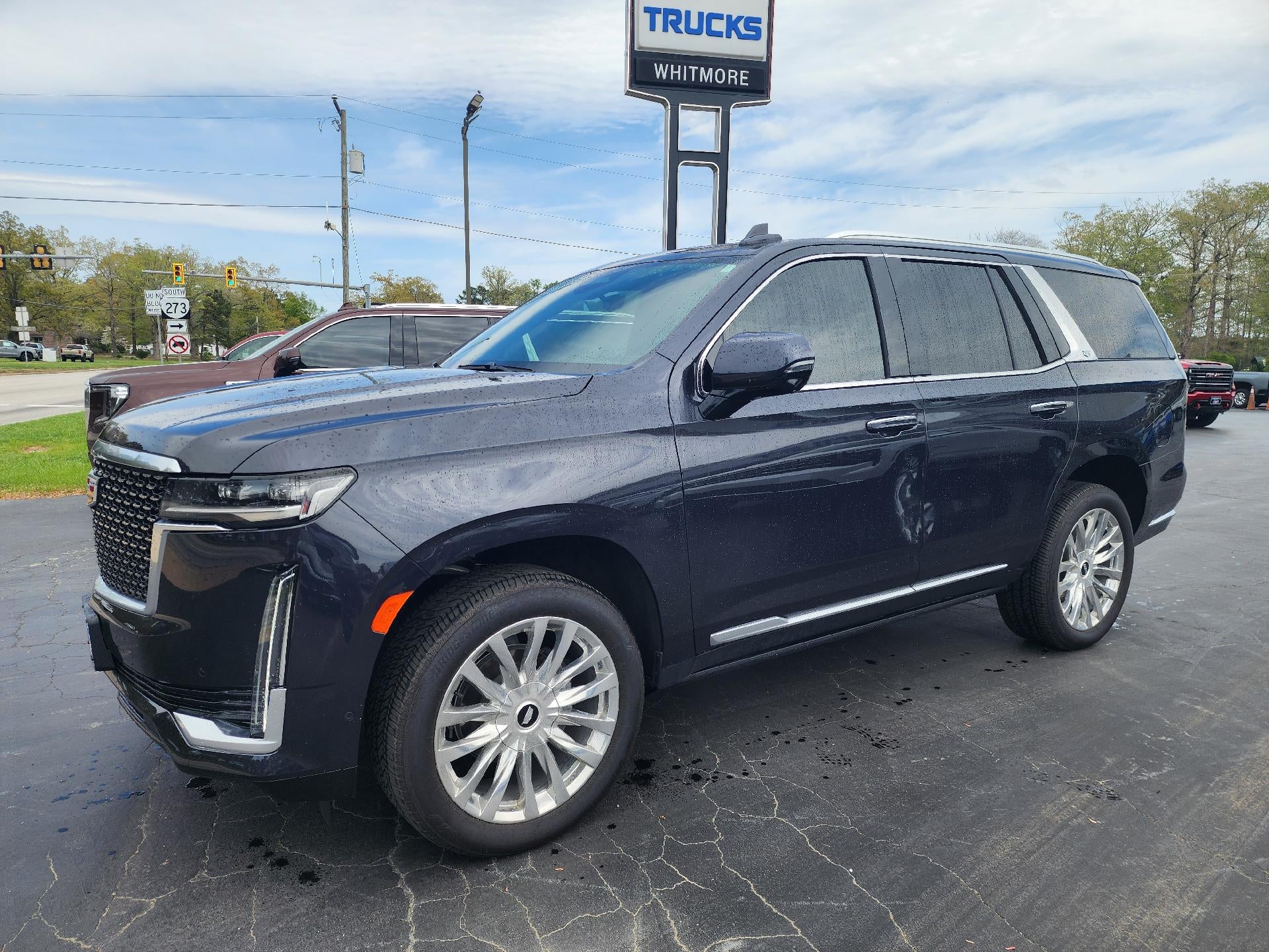  2023 Cadillac Escalade Premium Luxury 4WD   