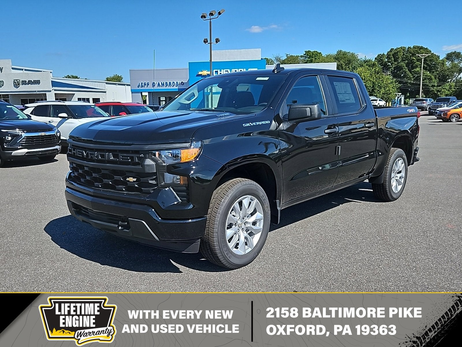 2026 Chevrolet Silverado 1500 Custom Crew Cab 4WD