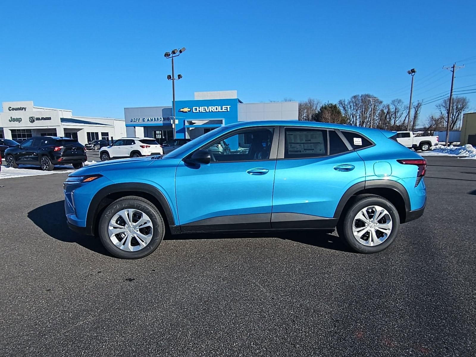 View vehicle photo 3