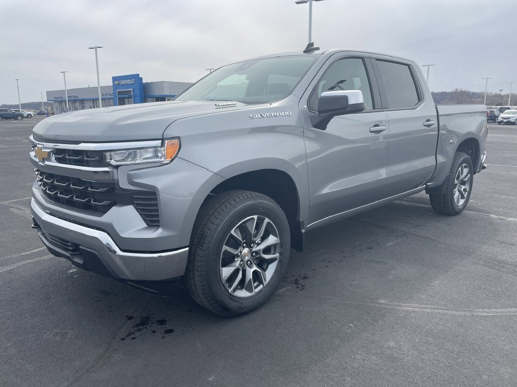 Sterling Gray Metallic 2026 Chevrolet Silverado 1500 Pickup Truck Four-Wheel Drive Automatic