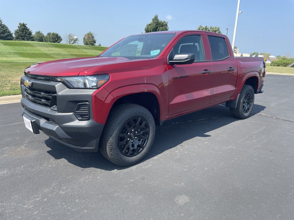Radiant Red Tintcoat 2026 Chevrolet Colorado Pickup Truck Four-Wheel Drive Automatic