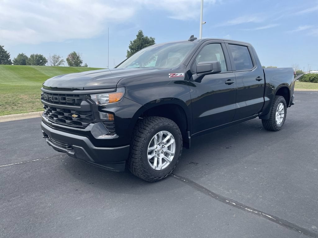 2026 Chevrolet Silverado 1500 Negro Camioneta Todo terreno Automática