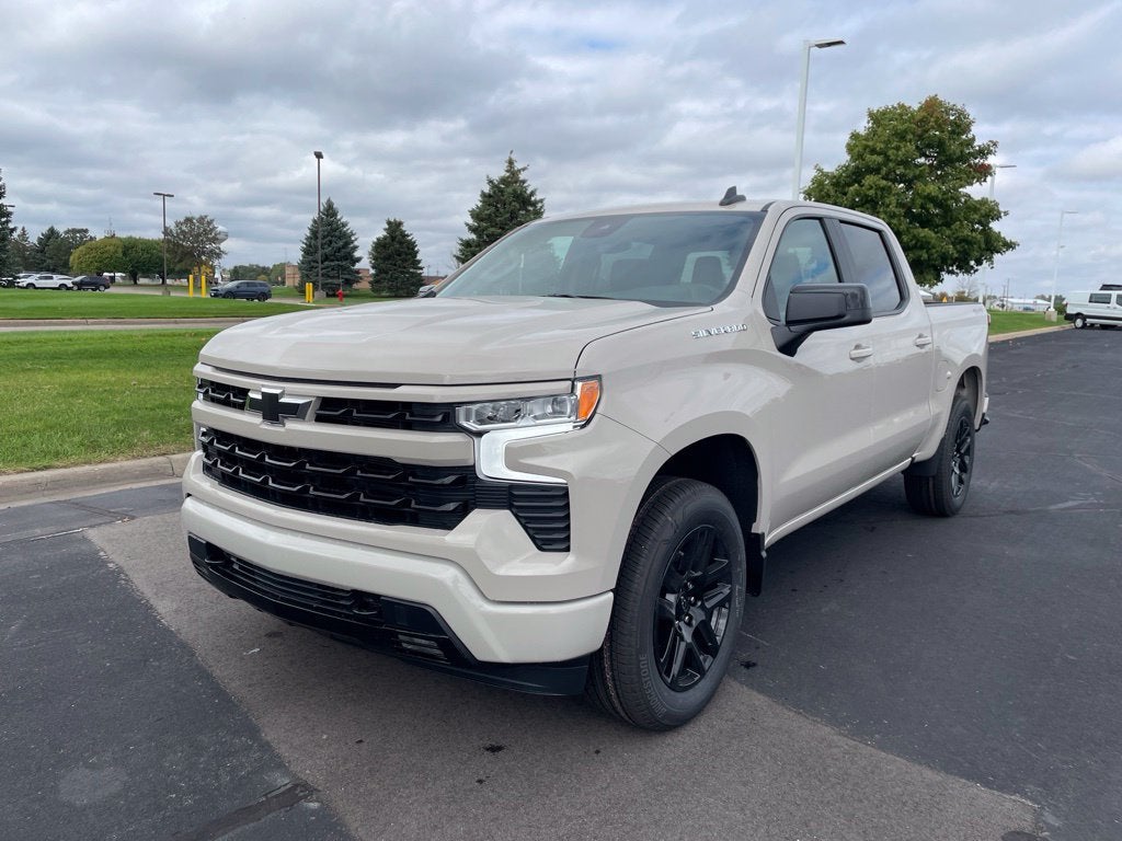 White Sands 2026 Chevrolet Silverado 1500 Pickup Truck Four-Wheel Drive Automatic
