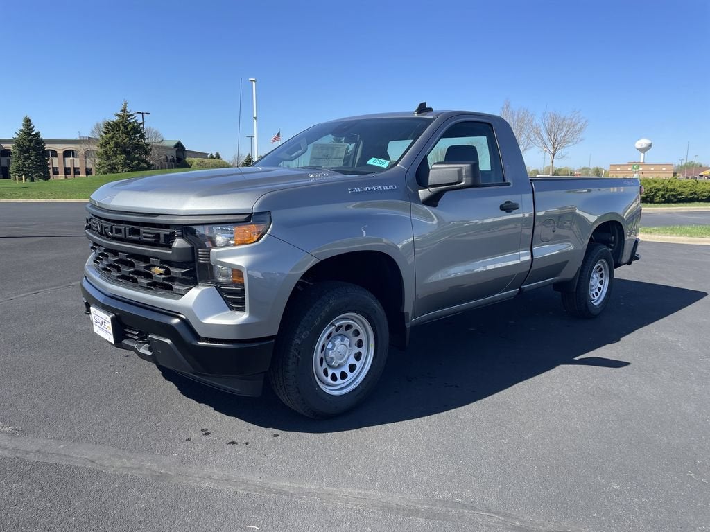 2026 Chevrolet Silverado 1500 Gris (Sterling Gray Metallic) Camioneta Todo terreno Automática