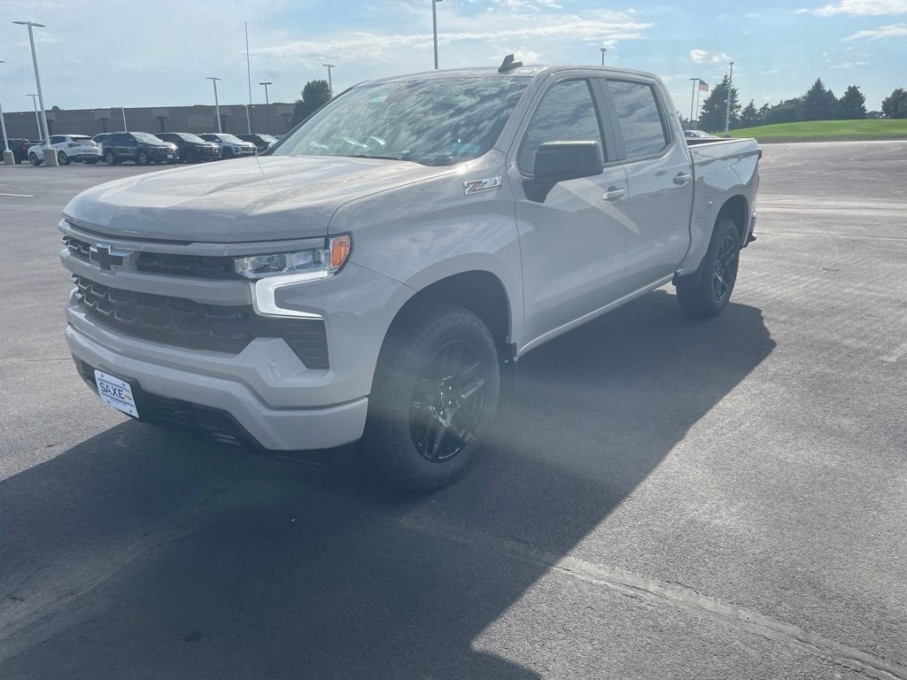 White Sands 2026 Chevrolet Silverado 1500 Pickup Truck Four-Wheel Drive Automatic