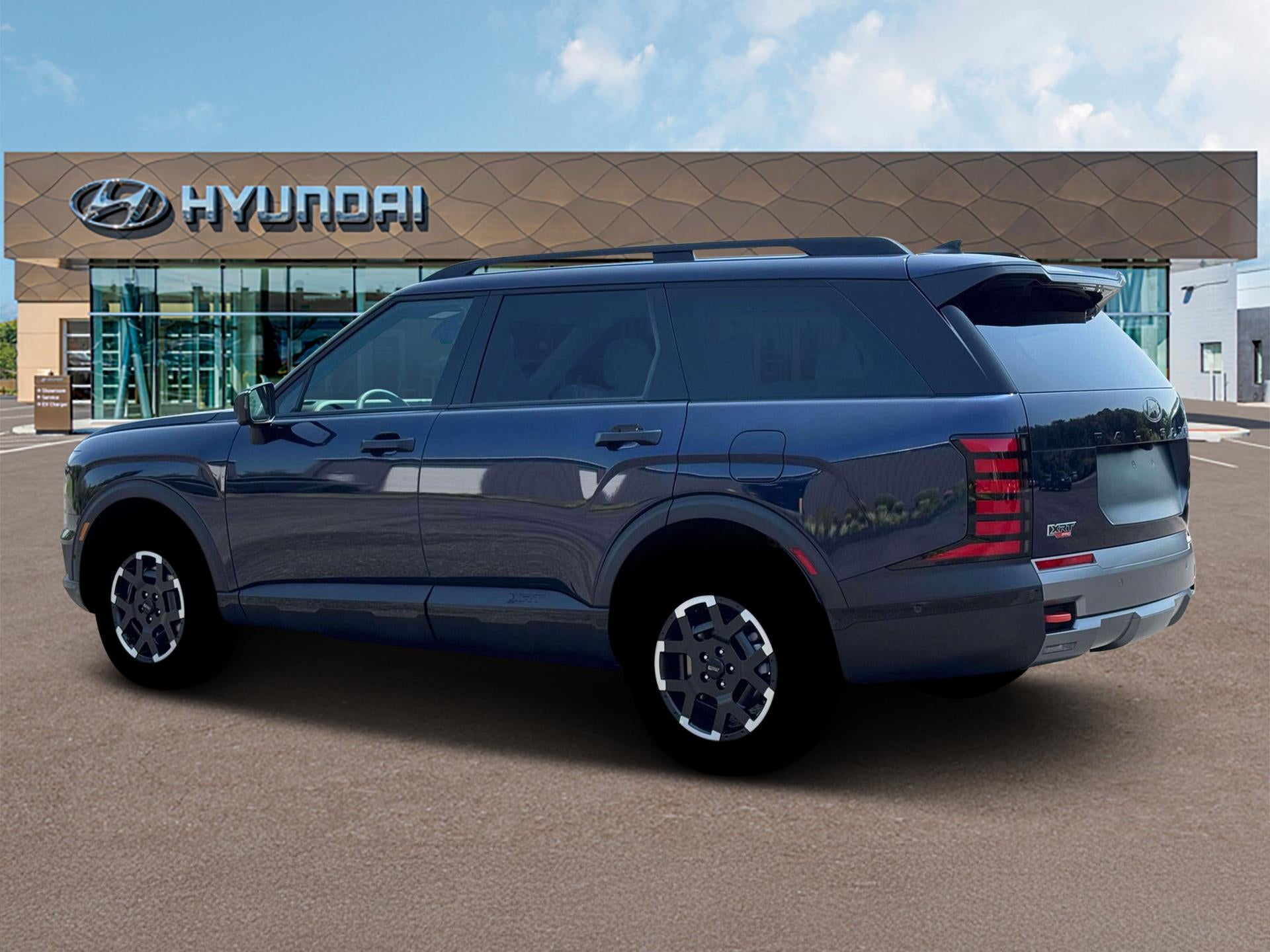 View vehicle photo 4