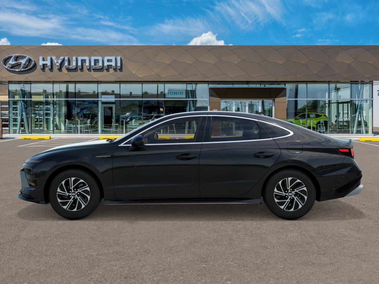 View vehicle photo 3