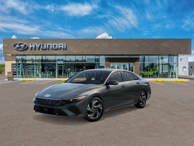 Amazon Gray 2026 Hyundai Elantra Sedan Front-Wheel Drive Continuously Variable Transmission