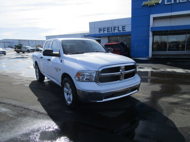 2023 RAM 1500 Classic SLT Crew Cab 4WD