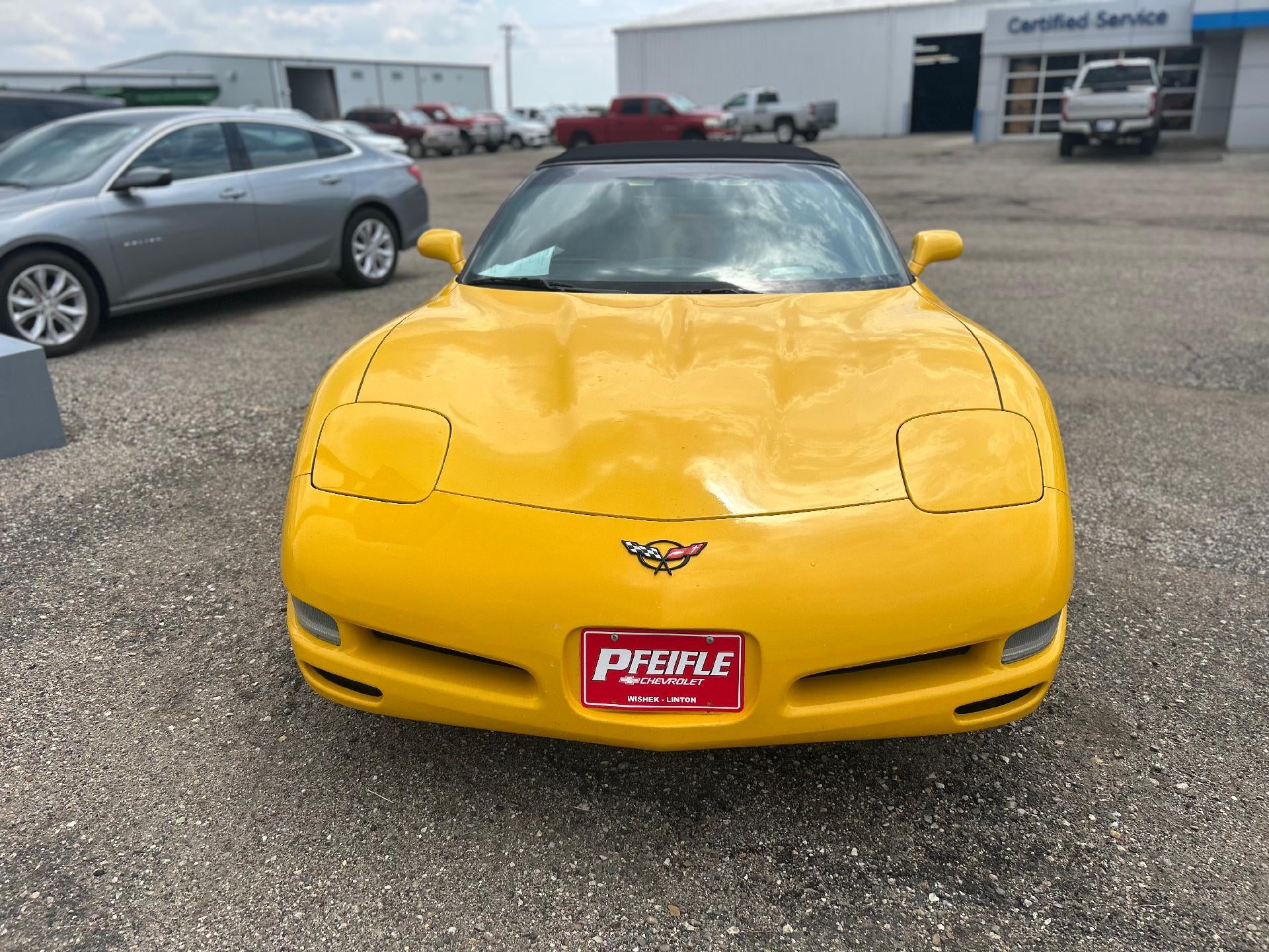 View vehicle photo 2