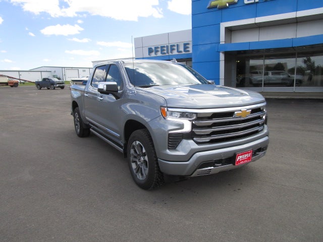Sterling Gray Metallic 2024 Chevrolet Silverado 1500 Pickup Truck Four-Wheel Drive Automatic