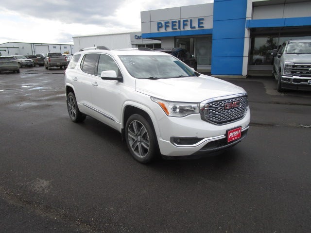  2017 GMC Acadia Denali AWD   
