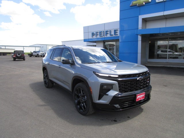 Sterling Gray Metallic 2026 Chevrolet Traverse SUV / Crossover Four-Wheel Drive Automatic