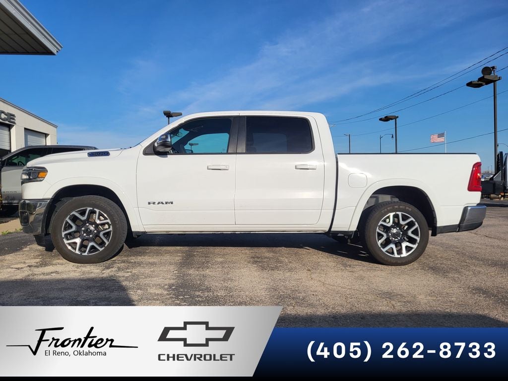 2025 RAM 1500 Laramie Crew Cab 4WD