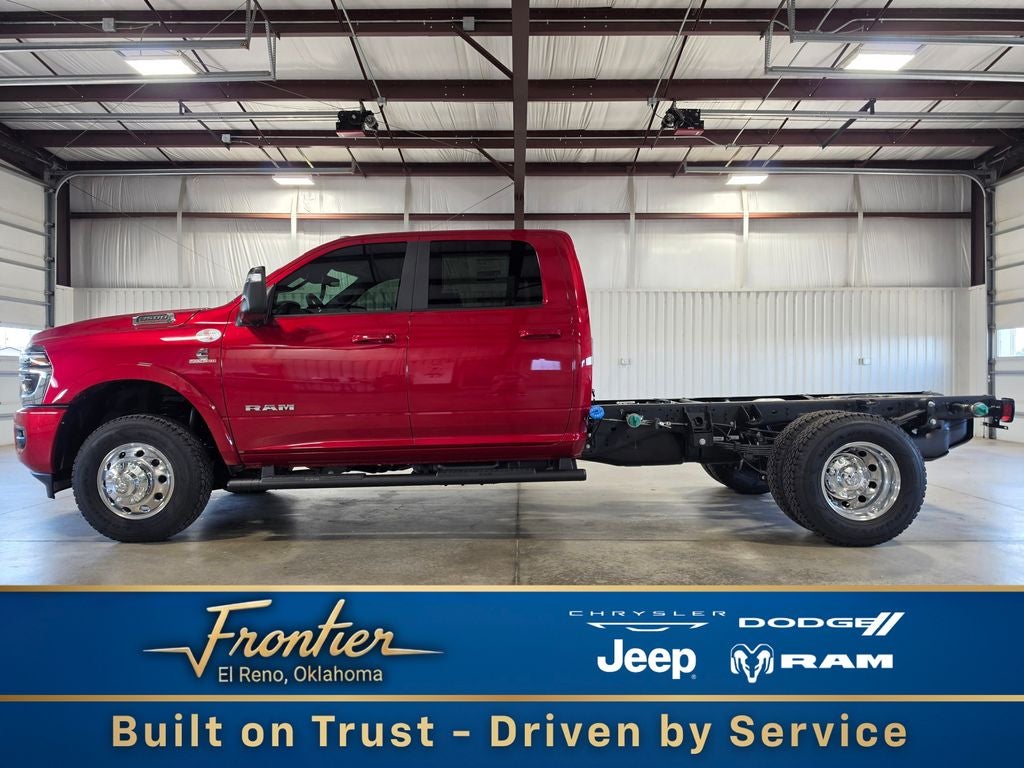 Molten Red Pearlcoat 2026 RAM 3500 Chassis Pickup Truck Four-Wheel Drive Automatic