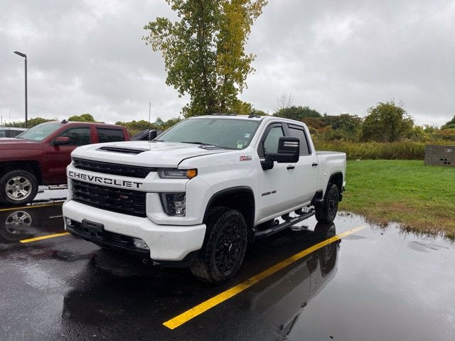 Summit White 2021 Chevrolet Silverado 2500HD Pickup Truck Four-Wheel Drive Automatic