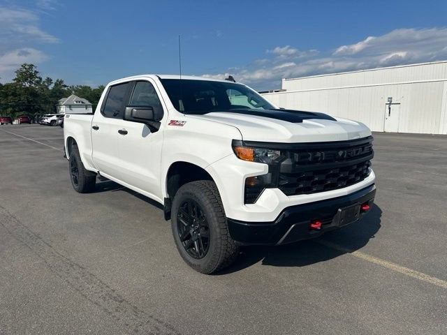  2023 Chevrolet Silverado 1500 Custom Trail Boss Crew Cab 4WD   