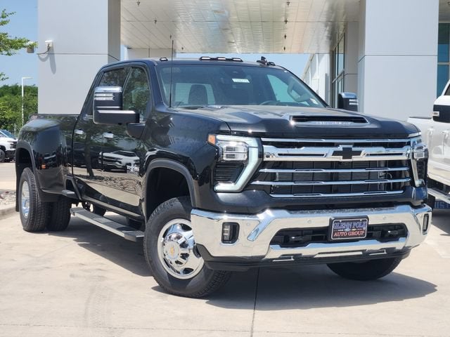 Black 2026 Chevrolet Silverado 3500HD Pickup Truck Four-Wheel Drive Automatic