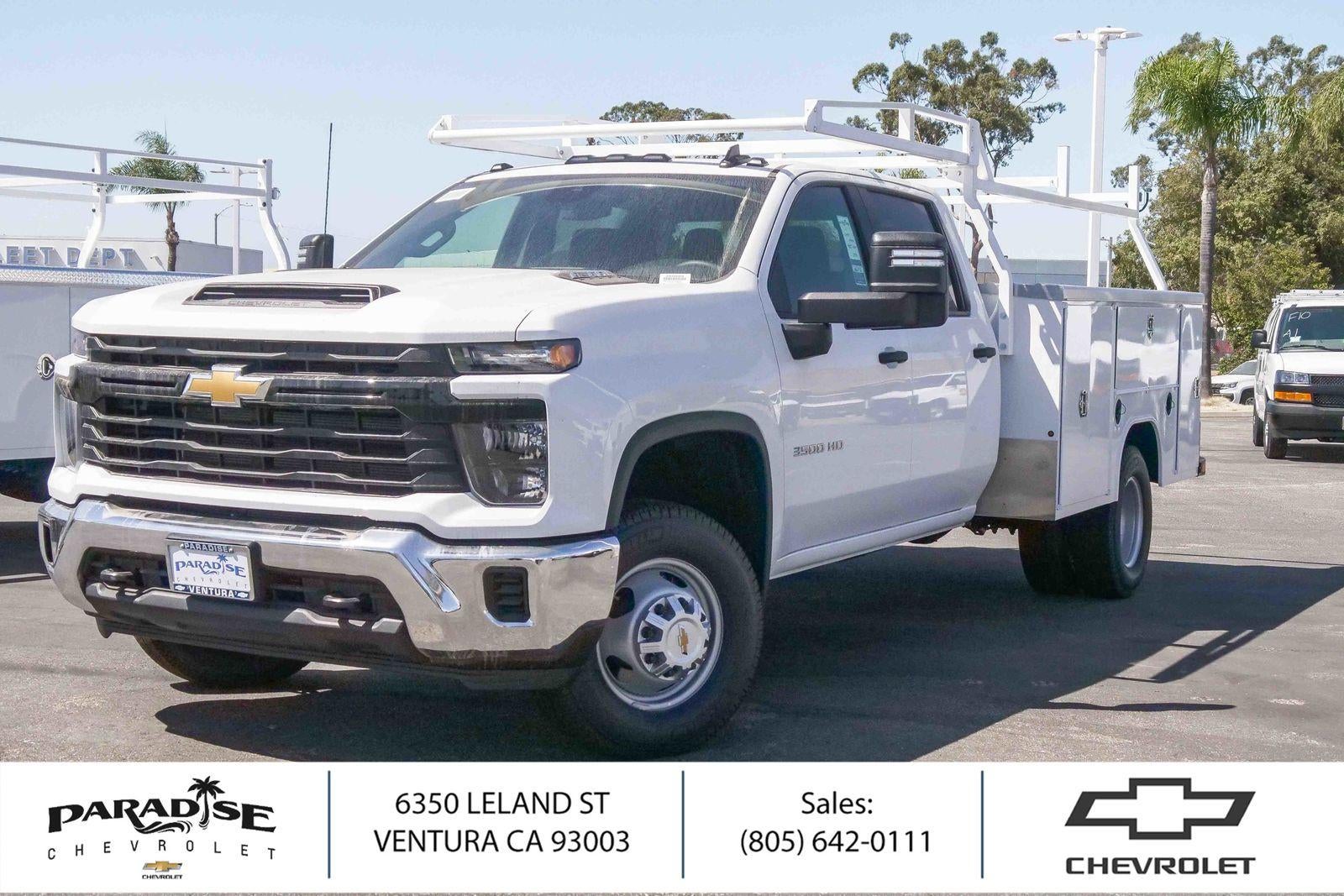 Summit White 2026 Chevrolet Silverado 3500HD Chassis Pickup Truck 4X2 Automatic