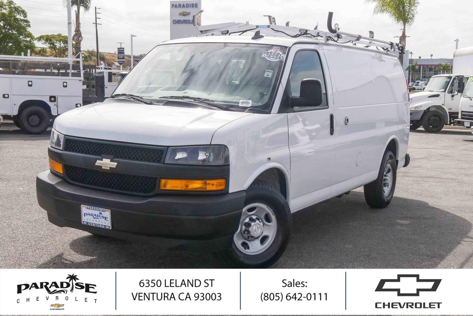 Summit White 2018 Chevrolet Express Cargo Van Rear-Wheel Drive 8-Speed Automatic Overdrive