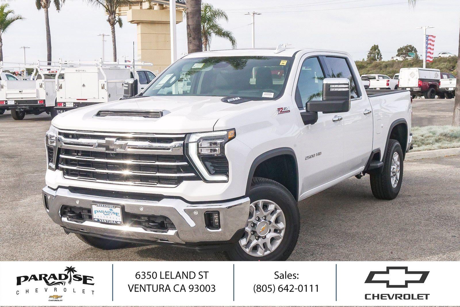 Summit White 2026 Chevrolet Silverado 2500HD Pickup Truck Four-Wheel Drive Automatic