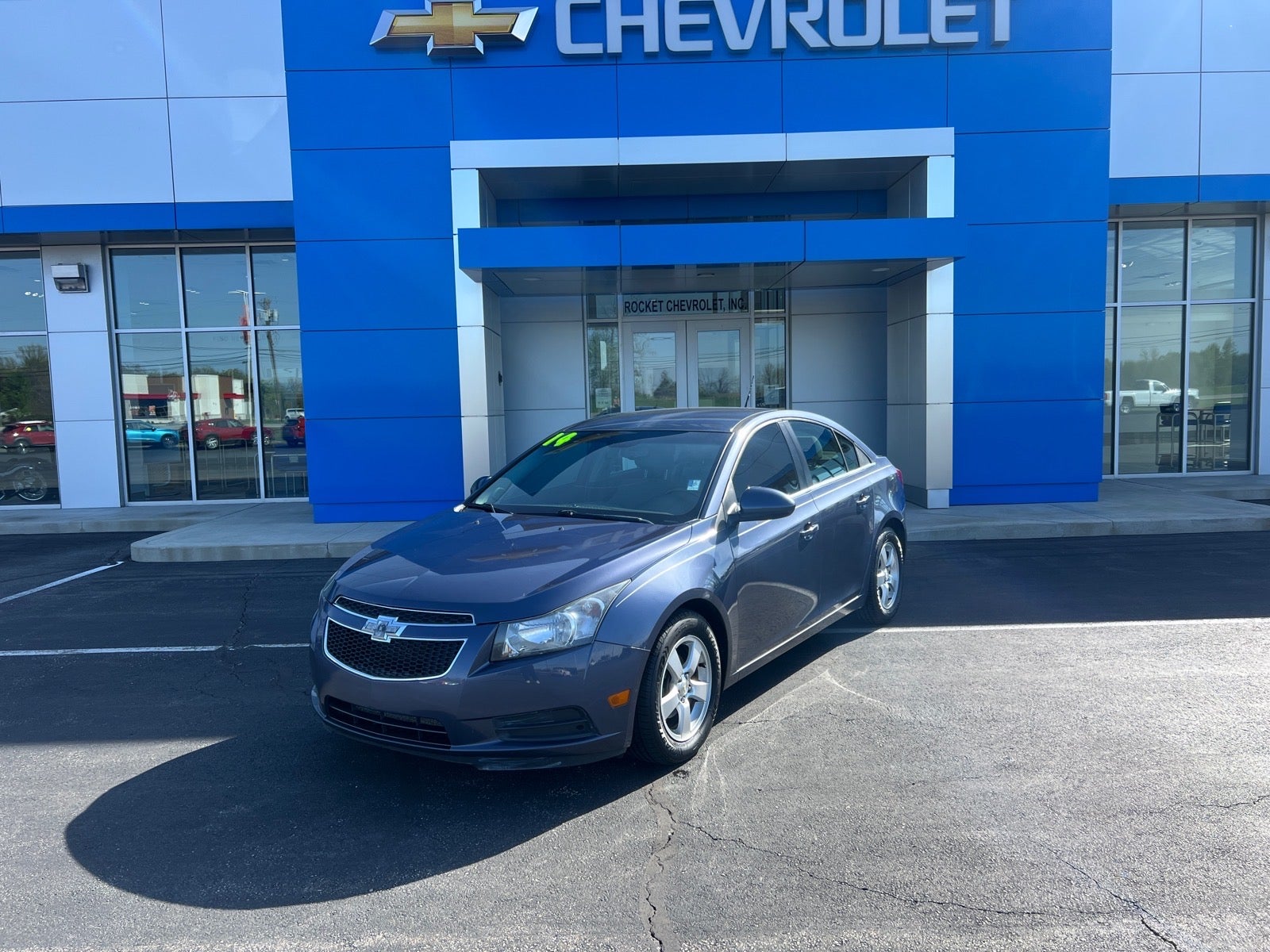  2014 Chevrolet Cruze 1LT Sedan FWD   